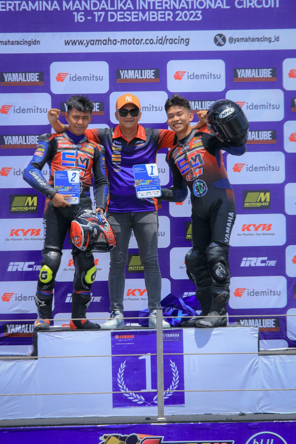 Candra Hermawan Bawa Yamaha Aditama Juara Umum MX King Open Kaltim Kece