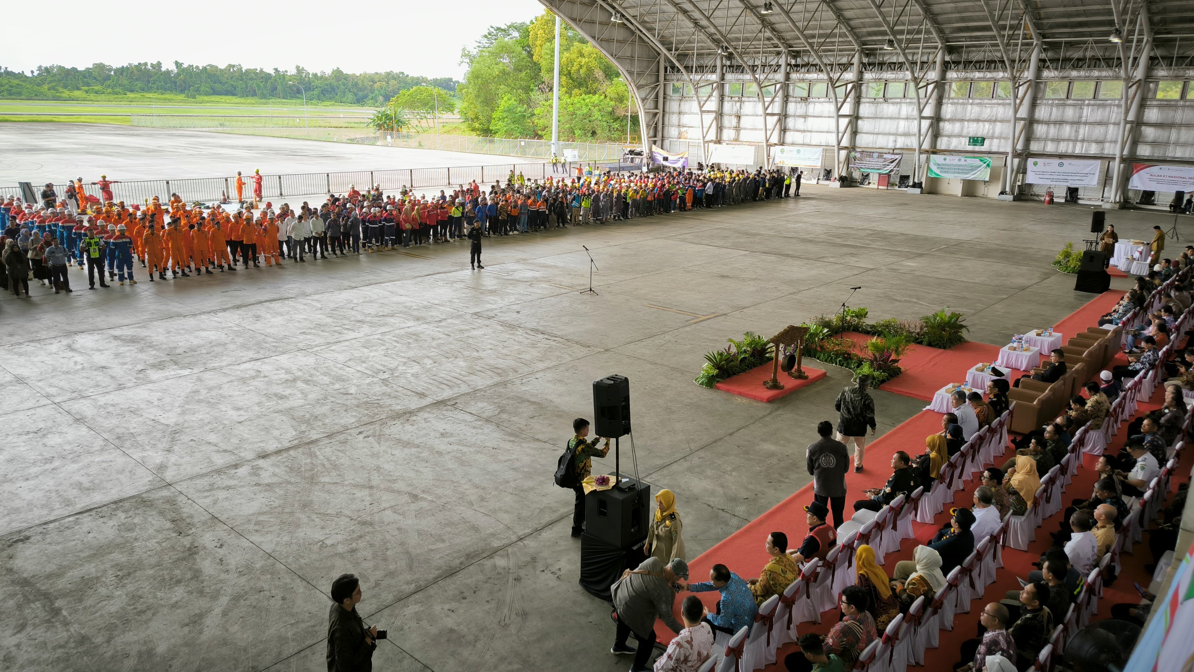Diharapkan melalui peringatan Bulan K3 ini, seluruh pihak semakin sadar akan pentingnya penerapan budaya K3 yang berkelanjutan. FOTO; ISTIMEWA. 