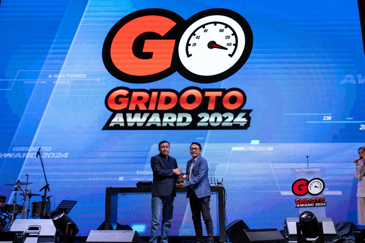 NMAX "TURBO" TechMAX sukses meraih dua penghargaan sekaligus, yaitu Motorcycle of The Year 2024 dan Best Large Scooter 150-180cc. FOTO; ISTIMEWA. 