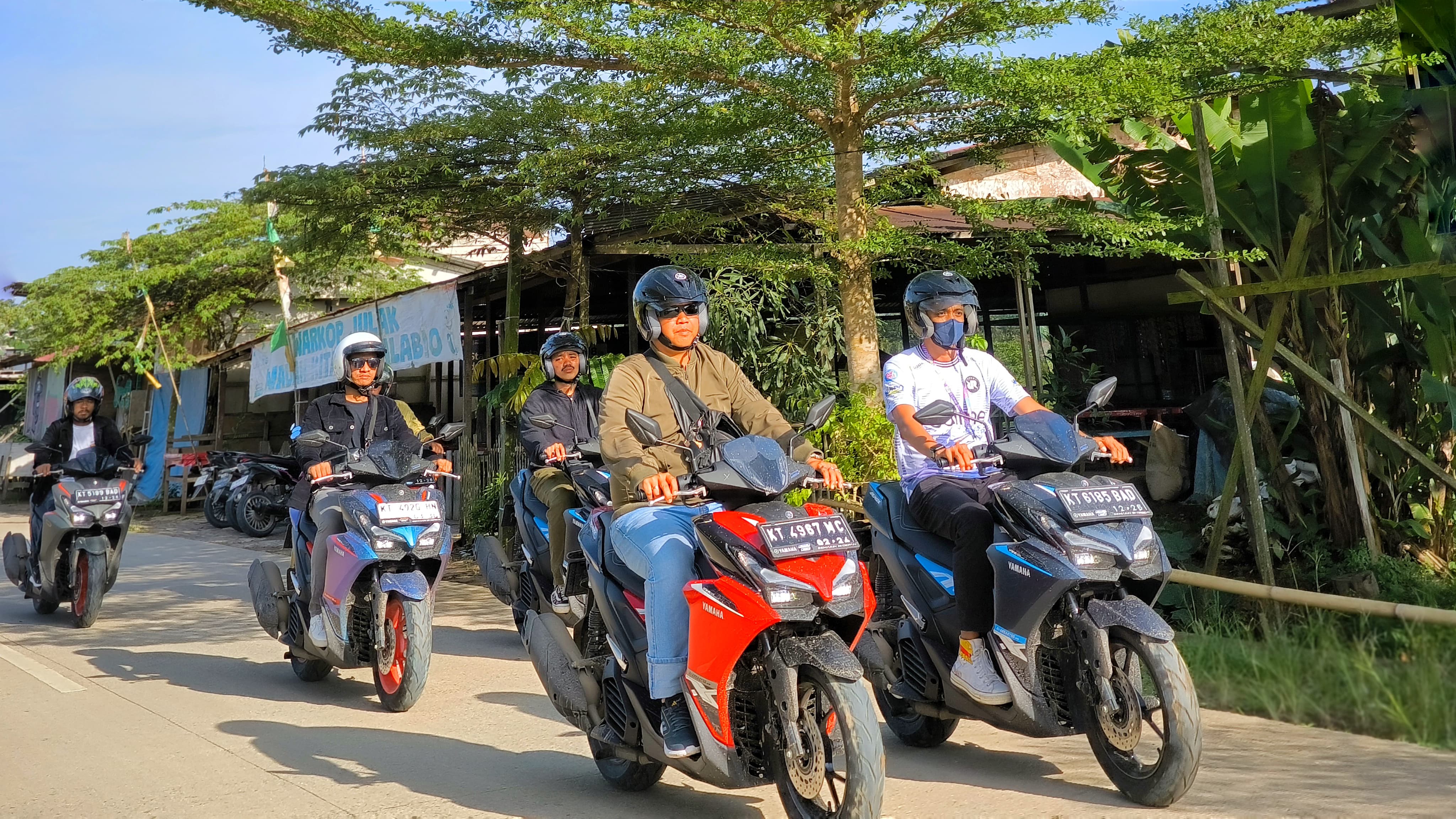 Seluruh tipe Aerox Alpha dibekali mesin Blue Core 155 cc VVA generasi terbaru yang menghasilkan tenaga 15,1 hp pada 8.000 rpm dan torsi 14,2 Nm di 6.500 rpm. FOTO; ISTIMEWA. 