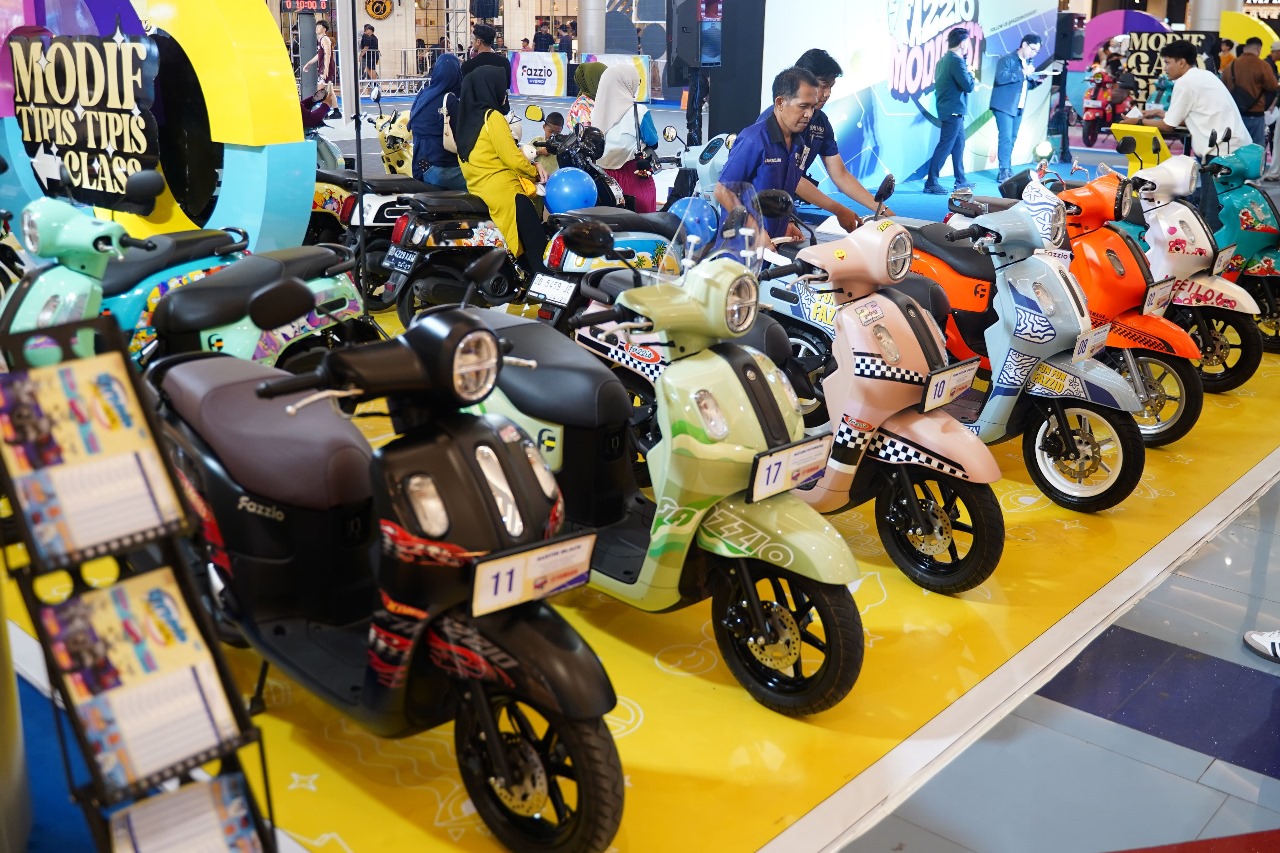 Ajang kompetisi modifikasi lifestyle skutik Fazzio Hybrid di main atrium Trans Studio Mall Makassar. FOTO; ISTIMEWA. 