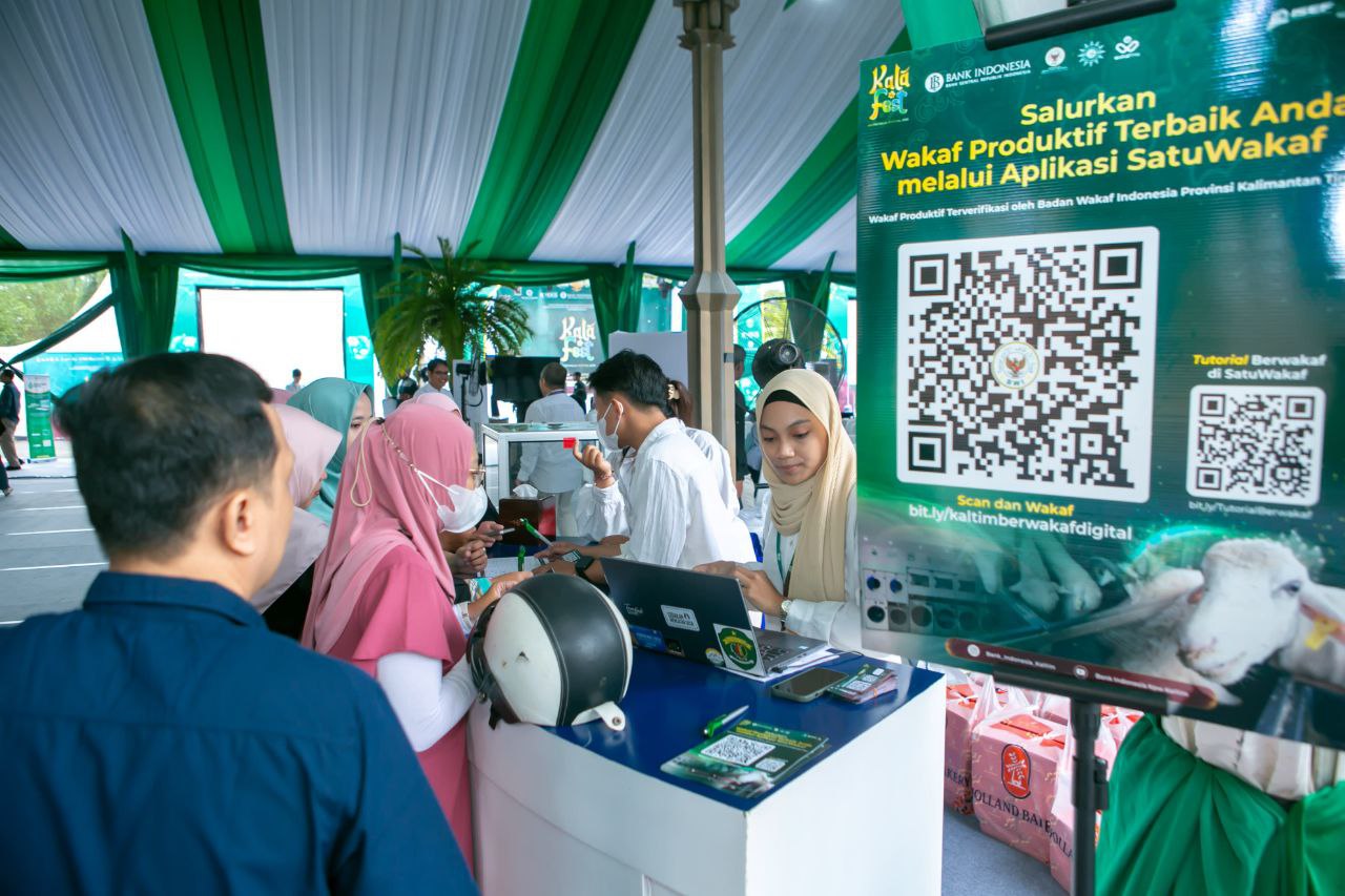 KalaFest 2025 menggaungkan Kaltim Berwakaf Digital melalui Aplikasi SatuWakaf Indonesia yang dapat diakses melalui bit.ly/kaltimberwakafdigital. FOTO: ISTIMEWA