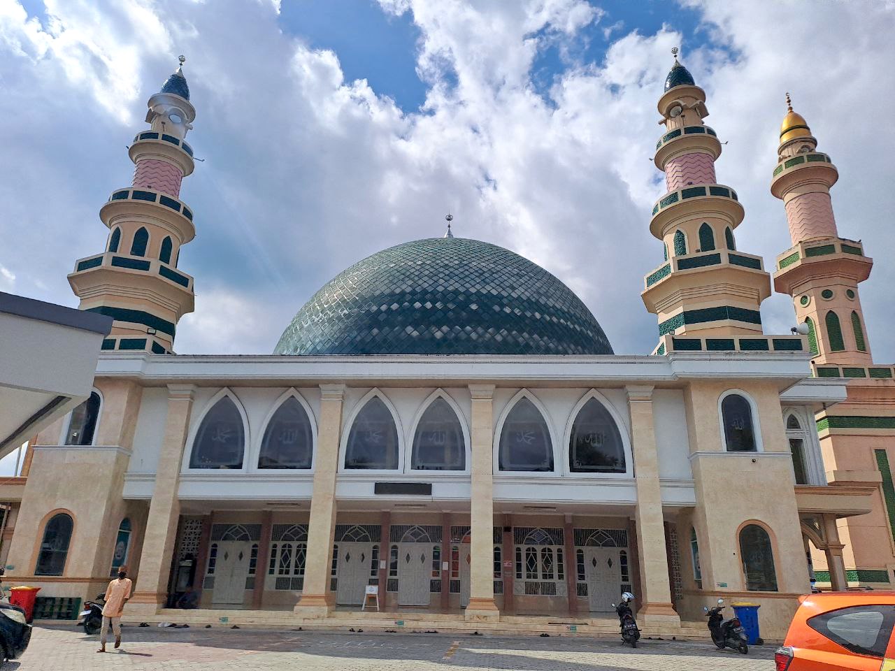 Masjid Jami Al Ula, Kelurahan Baru Ilir, Balikpapan Barat. FOTO: SURYA ADITYA-KALTIMKECE.ID