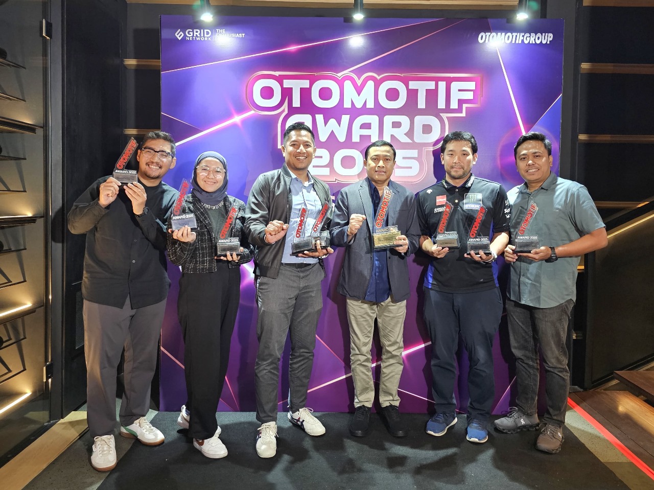 Award ini juga semakin menggenapi koleksi piala prestisius yang diraih kategori MAXi Yamaha setelah di tahun lalu NMAX TURBO TechMAX sukses diakui sebagai Motorcycle of The Year di ajang GridOto Award 2024. FOTO; ISTIMEWA. 
