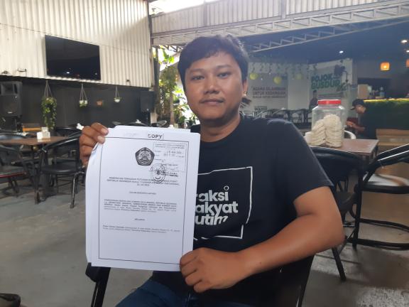 Bruklin Dekerning yalangoch fotosurati Tojikistonda jinsiy aloqa, 19 yosh