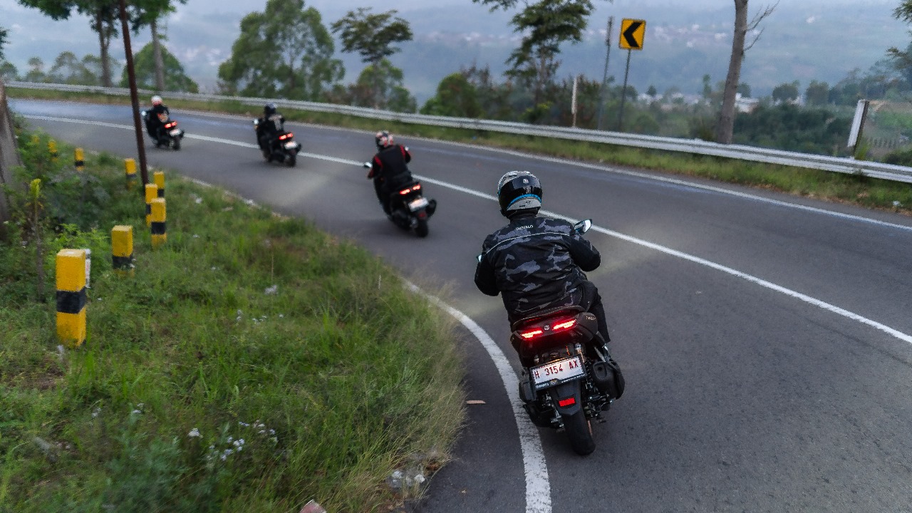 Tarikan NMAX Turbo luar biasa nyaman dengan bantuan Y-Shift dan Riding Mode. FOTO; ISTIMEWA. 