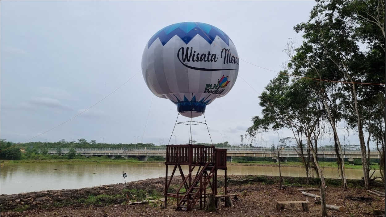 Wisata Meranti menjadi sarana edukasi dan pelestarian pohon meranti yang merupakan tumbuhan endemik Kalimantan. FOTO: ISTIMEWA. 