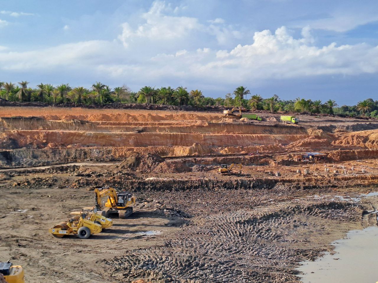 Proyek Bandara VVIP IKN di Kelurahan Pantai Lango, Kecamatan Penajam, PPU. FOTO: SURYA ADITYA